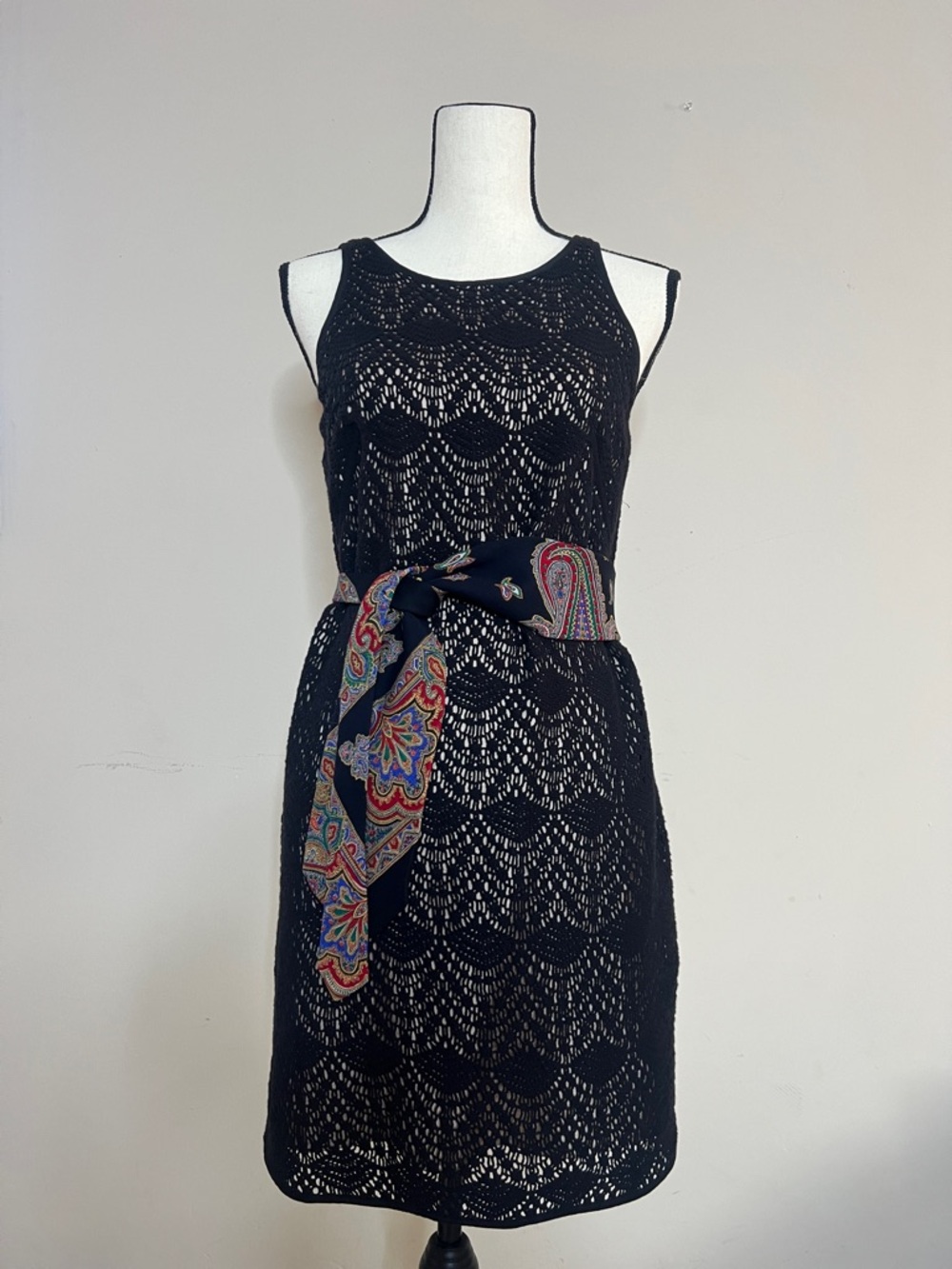 🎹🪗🎡🎠Loft Black Crochet Sleeveless Dress